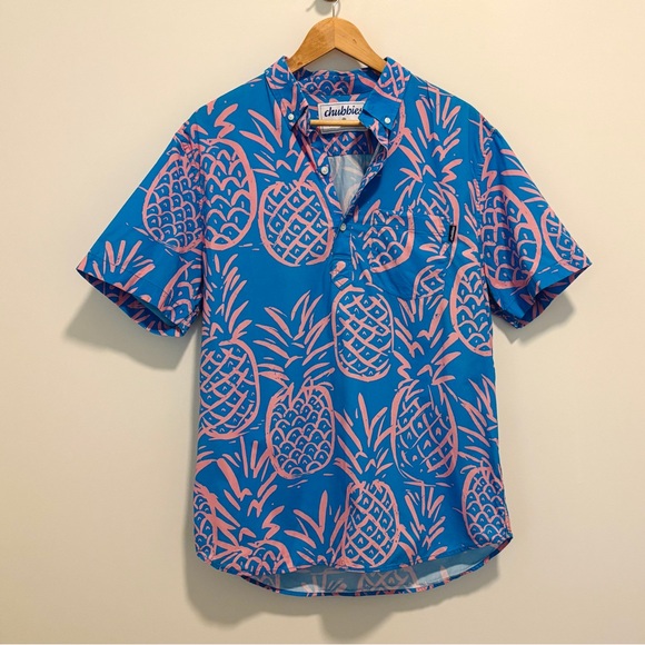 chubbies Other - Chubbies Pineapple Hawaiian Shirt